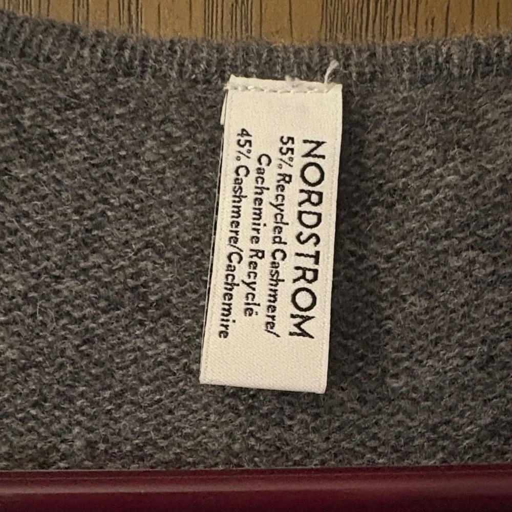 Nordstrom Soft Heather Gray Cashmere-Blend Shrug - Picture 2 of 5